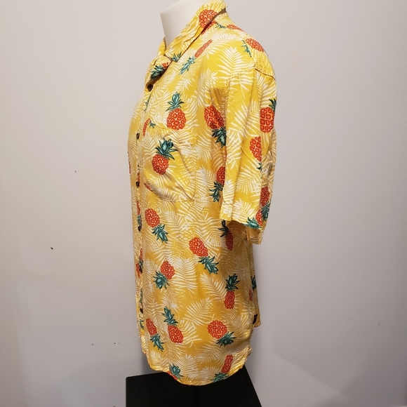 Margaritaville Men's Hawaiian Caribbean Button Down Shirt  Pineapple Pri… - Picture 3 of 9